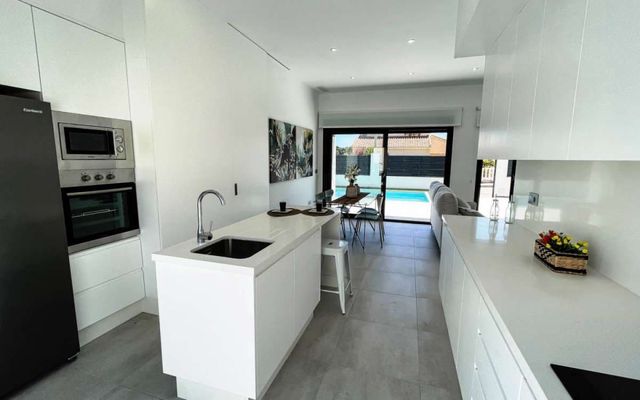 3 slaapkamer Villa te koop in Pinar de Campoverde, Pilar de la Horadada met zwembad - € 431.560 (Ref: 9943159)