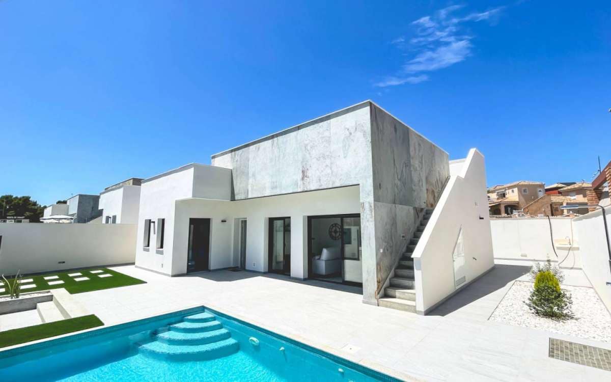 3 slaapkamer Villa te koop in Pilar de la Horadada met zwembad - € 431.560 (Ref: 9943159)