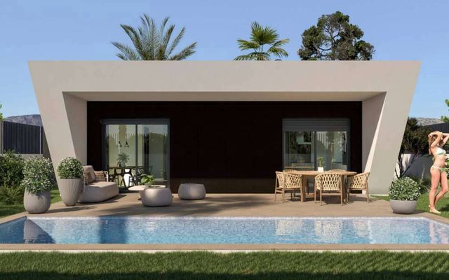 3 soverom Villa til salgs i Alicante by med svømmebasseng - € 505 900 (Ref: 9943160)