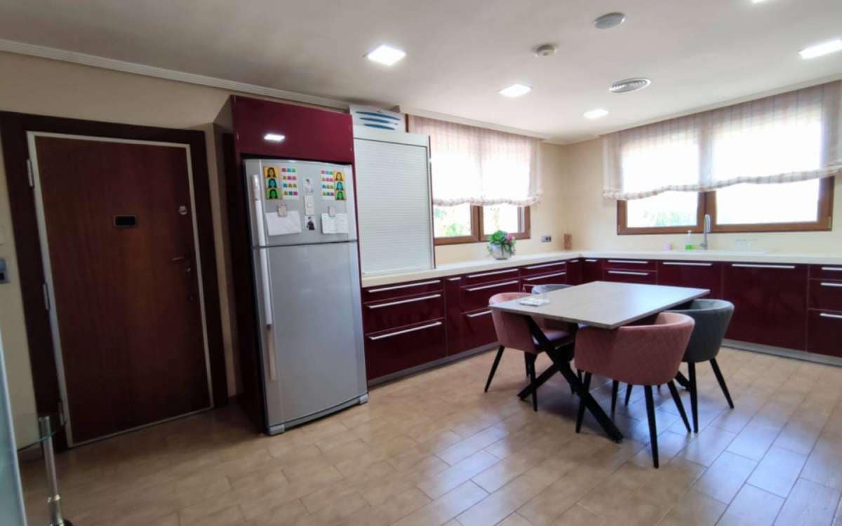 5 soveværelse Villa til salg i Aspe med swimmingpool garage - € 850.000 (Ref: 9943174)