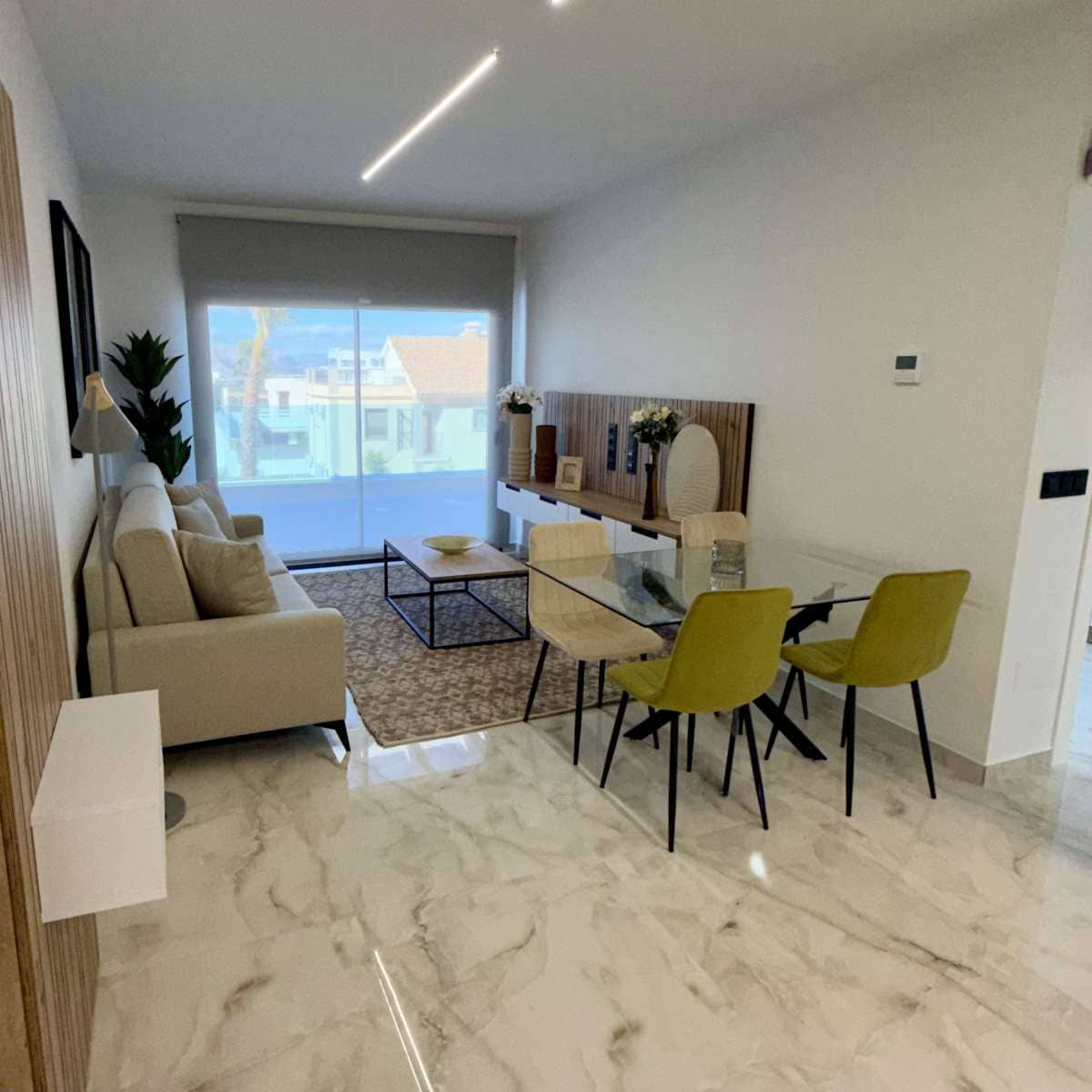2 soveværelse Lejlighed til salg i Algorfa med swimmingpool - € 305.000 (Ref: 9953110)