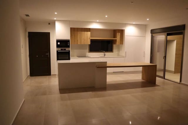 Chalet de 3 habitaciones en Aspe en venta con piscina garaje - 400.000 € (Ref: 9955473)