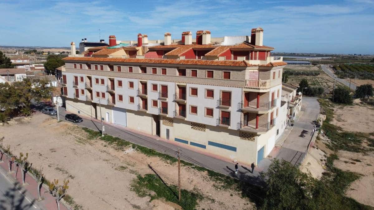 2 makuuhuone Huoneisto myytävänä paikassa Avileses - 105 000 € (Ref: 9964197)
