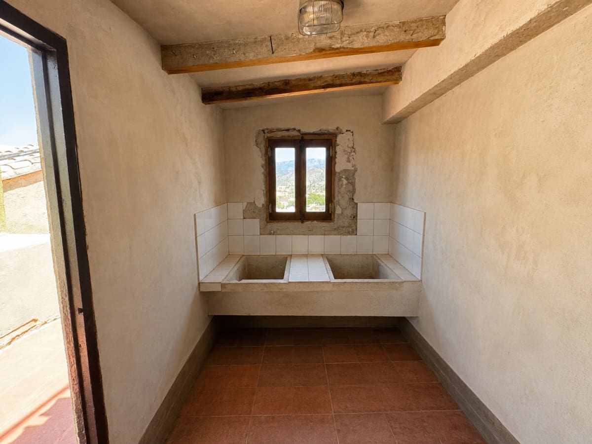 Casa de 2 habitaciones en Jijona / Xixona en venta - 120.000 € (Ref: 9980027)