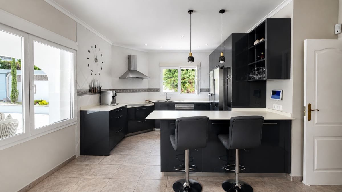 Chalet de 5 habitaciones en Benissa en venta con piscina garaje - 1.450.000 € (Ref: 9991853)
