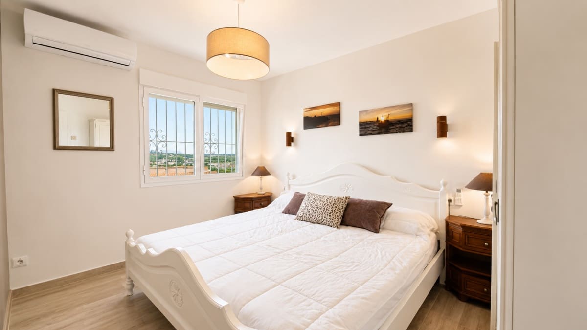 Chalet de 5 habitaciones en Benissa en venta con piscina garaje - 1.450.000 € (Ref: 9991853)