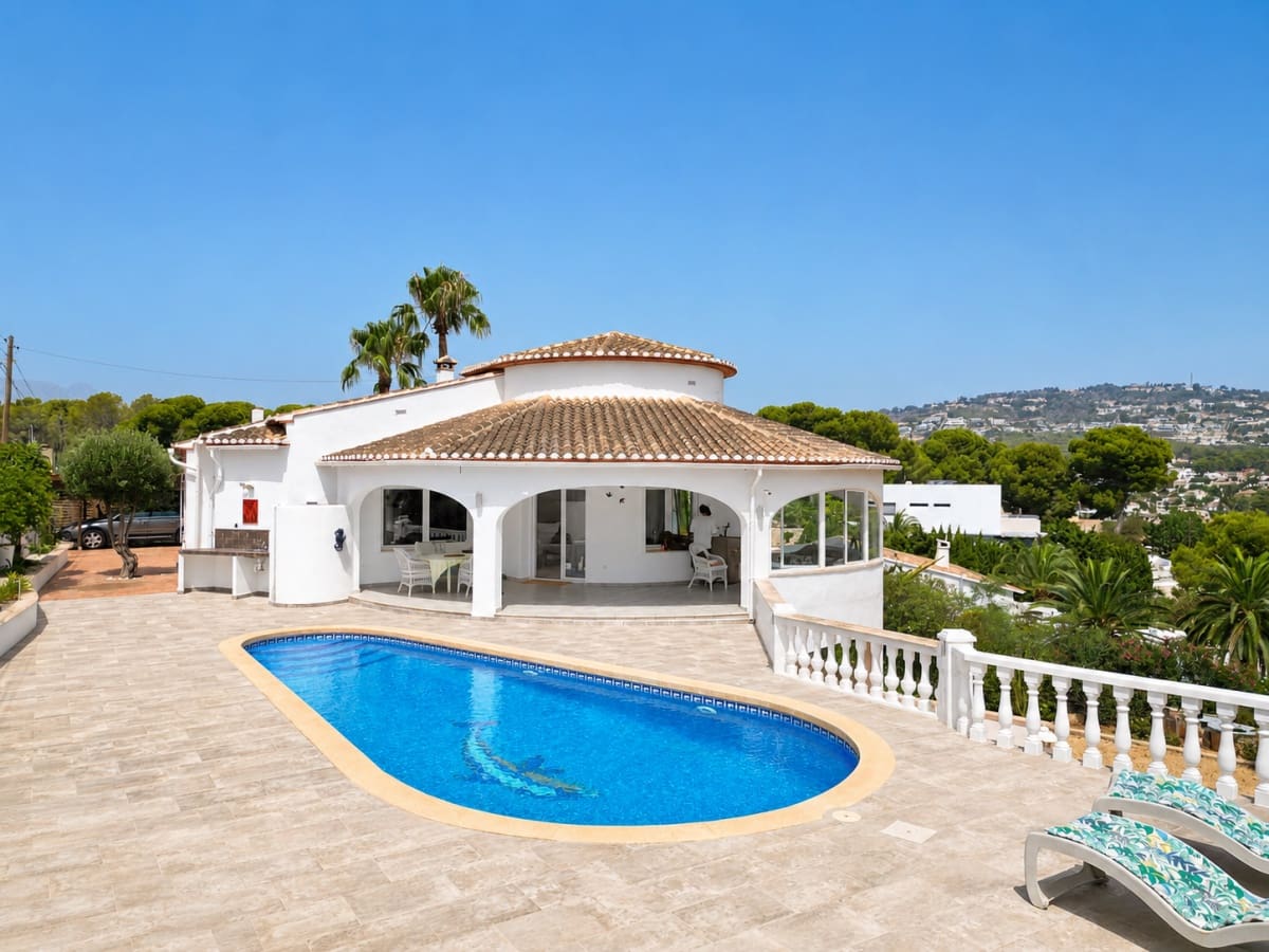 Chalet de 5 habitaciones en Benissa en venta con piscina garaje - 1.450.000 € (Ref: 9991853)
