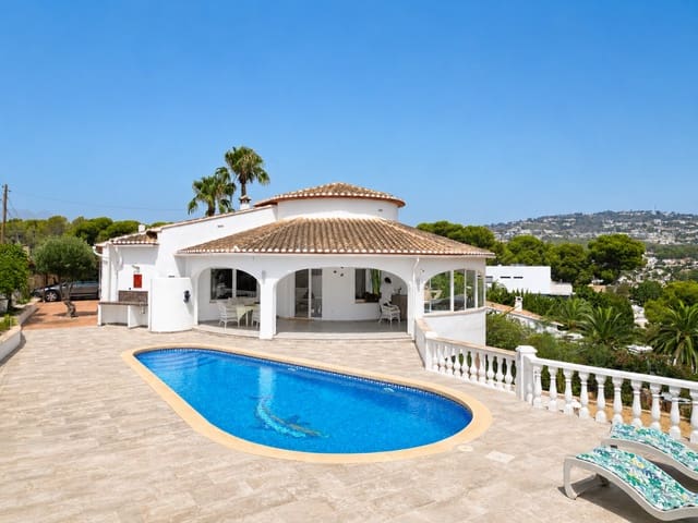 Chalet de 5 habitaciones en Benissa en venta con piscina garaje - 1.450.000 € (Ref: 9991853)