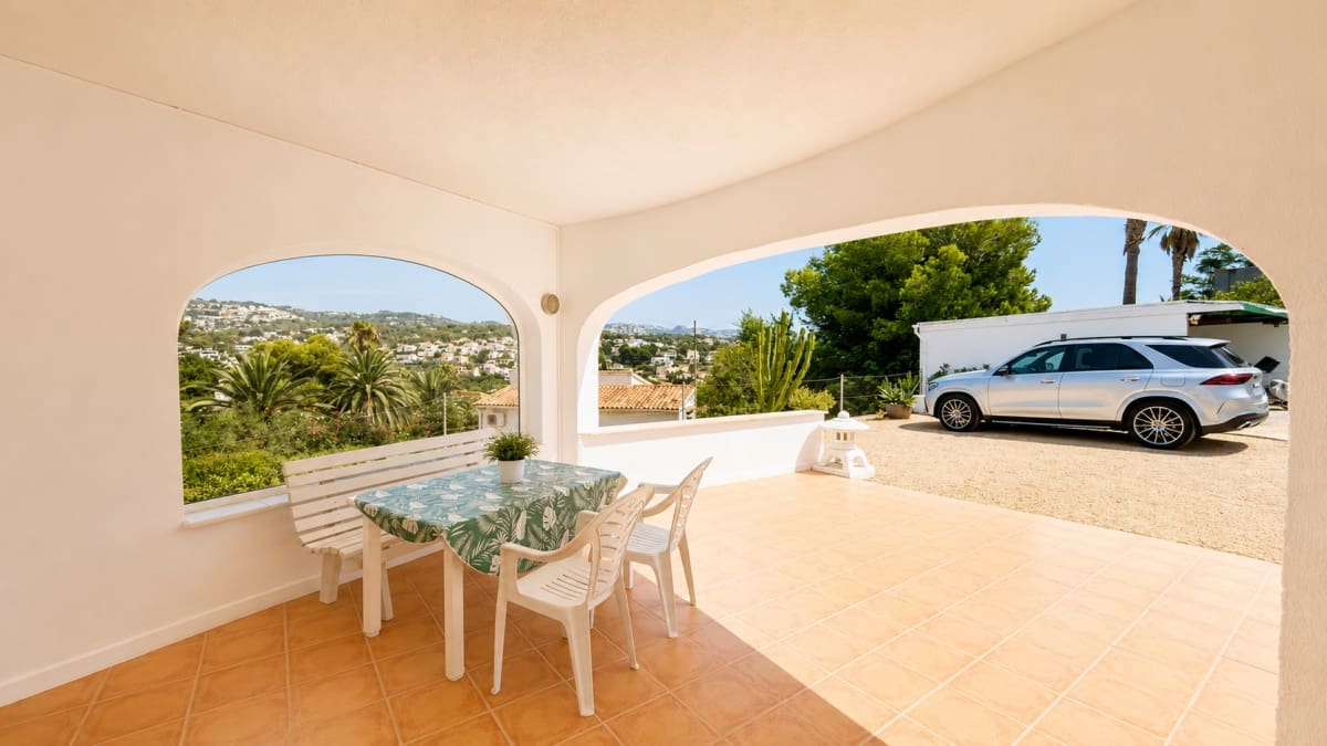 Chalet de 5 habitaciones en Benissa en venta con piscina garaje - 1.450.000 € (Ref: 9991853)