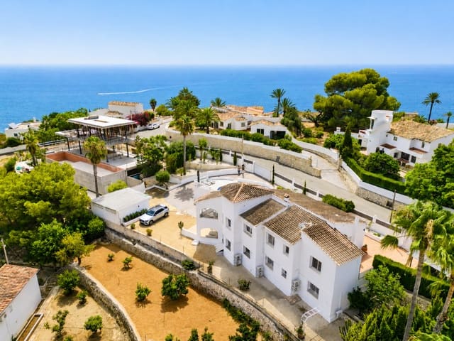 Chalet de 5 habitaciones en Benissa en venta con piscina garaje - 1.450.000 € (Ref: 9991853)