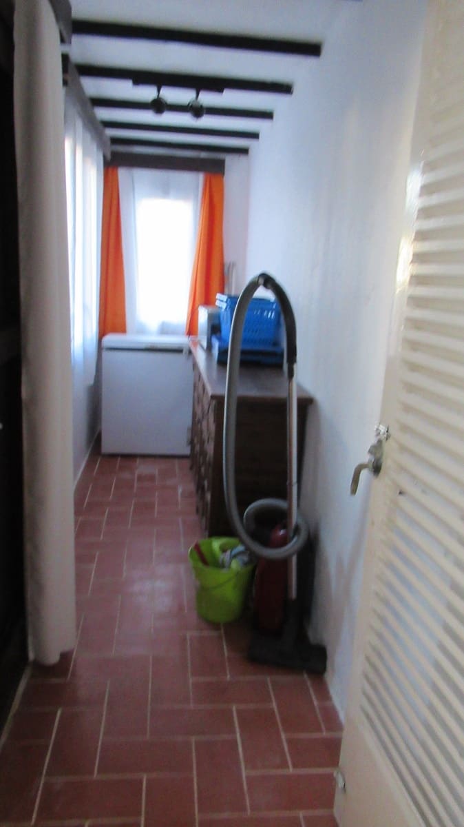 6 bedroom Villa for sale in Cala Serena with pool garage - € 1,850,000 (Ref: 7660026)