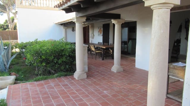 6 slaapkamer Villa te koop in Cala Serena, Felanitx met zwembad garage - € 1.850.000 (Ref: 7660026)