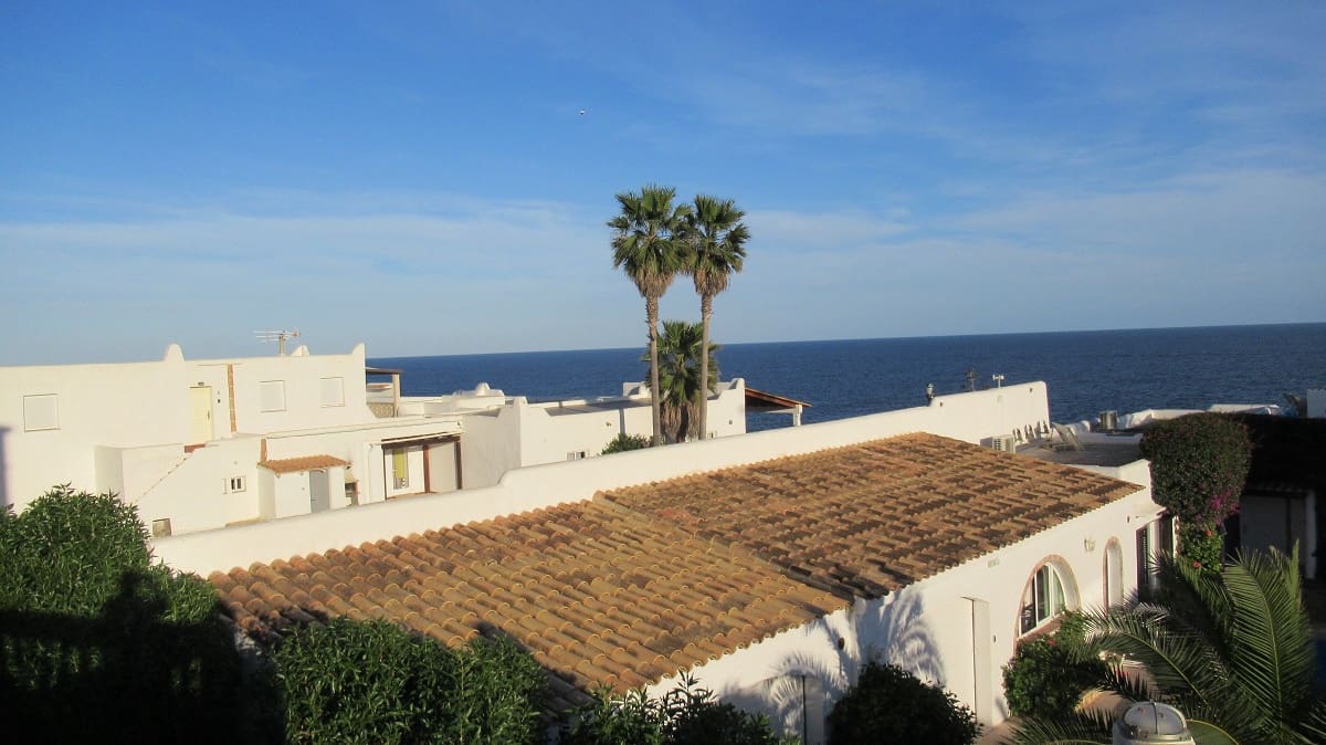 6 bedroom Villa for sale in Cala Serena with pool garage - € 1,850,000 (Ref: 7660026)