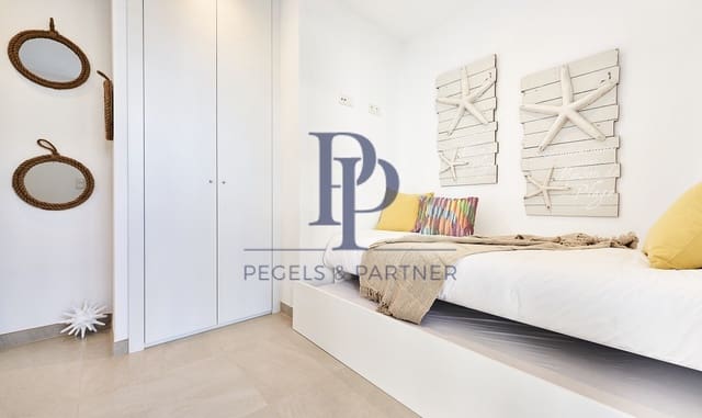 2 soverom Leilighet til salgs i Cala d'Or, Santanyí med svømmebasseng garasje - € 390 000 (Ref: 7742086)