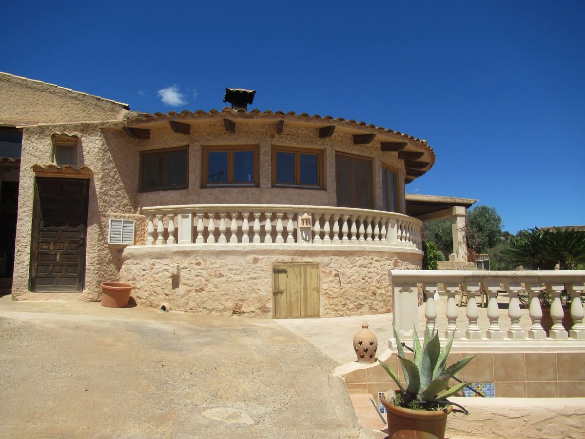 6 bedroom Villa for sale in Calonge with pool garage - € 1,800,000 (Ref: 8263870)