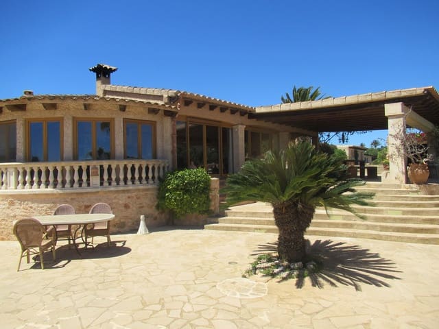 6 soveværelse Villa til salg i Calonge, Santanyí med swimmingpool garage - € 1.800.000 (Ref: 8263870)