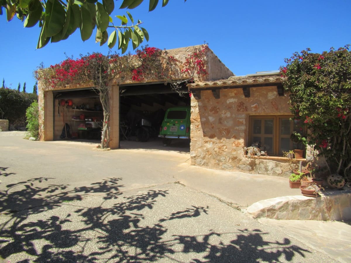 6 bedroom Villa for sale in Calonge with pool garage - € 1,800,000 (Ref: 8263870)