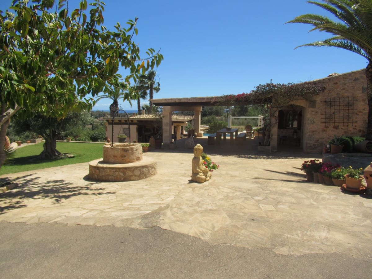 6 bedroom Villa for sale in Calonge with pool garage - € 1,800,000 (Ref: 8263870)