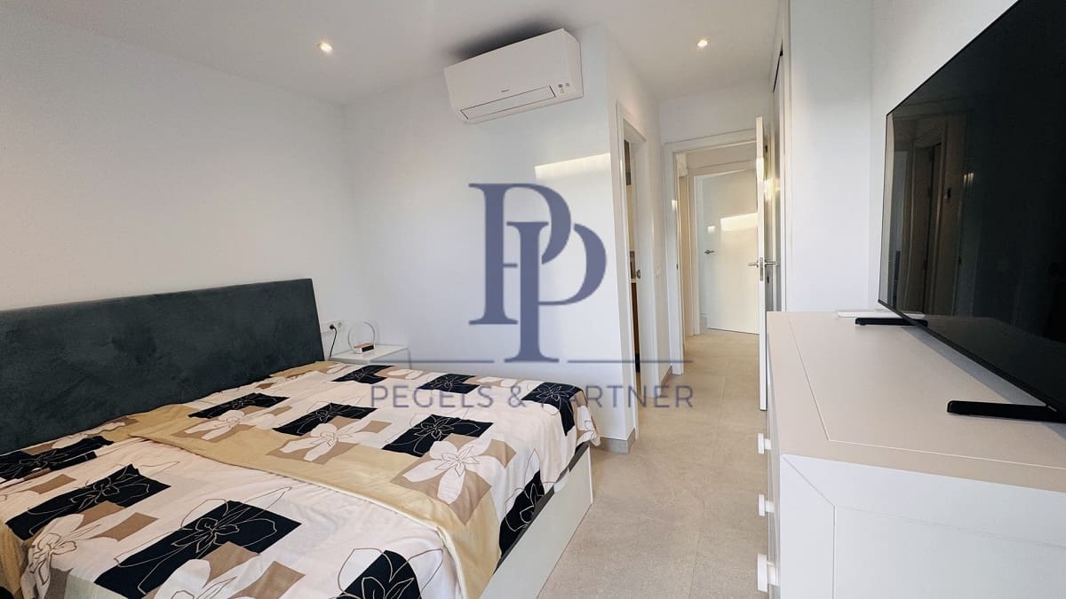 2 slaapkamer Appartement te koop in Cala d'Or met zwembad garage - € 395.000 (Ref: 8692086)