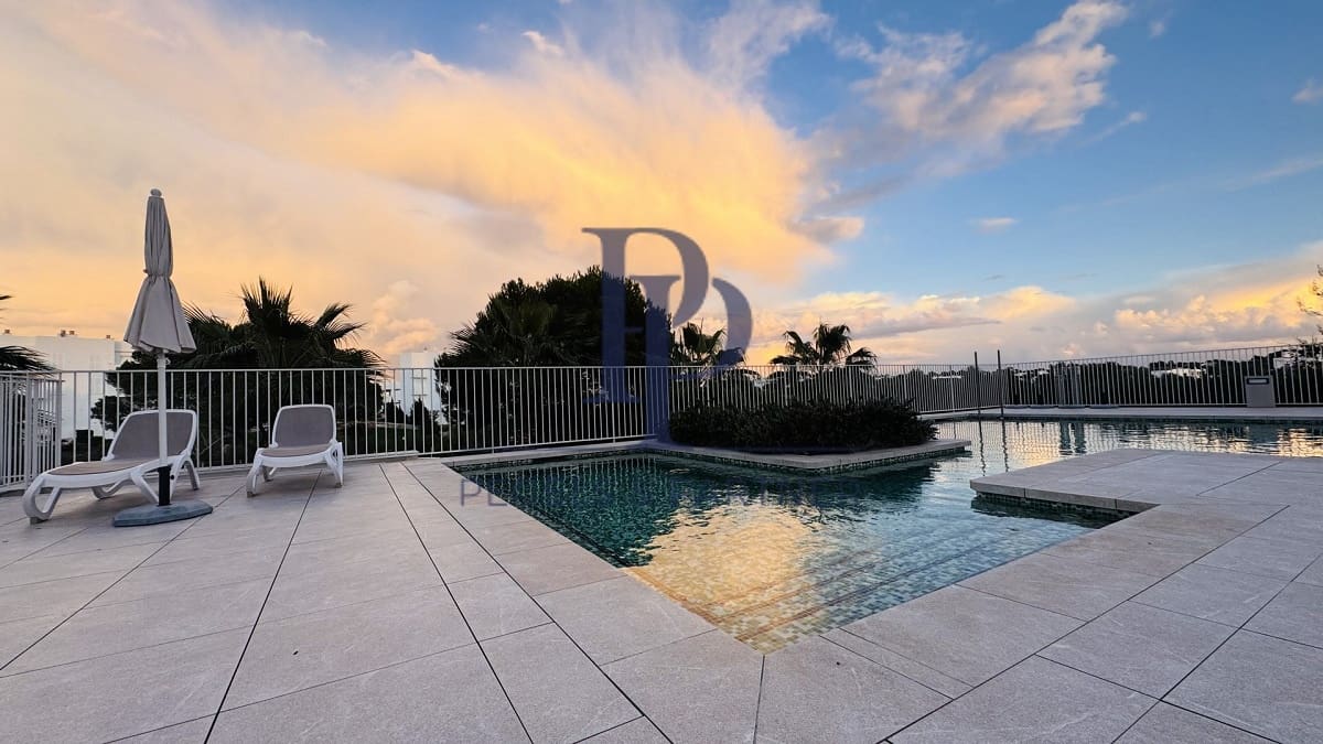 2 slaapkamer Appartement te koop in Cala d'Or met zwembad garage - € 395.000 (Ref: 8692086)