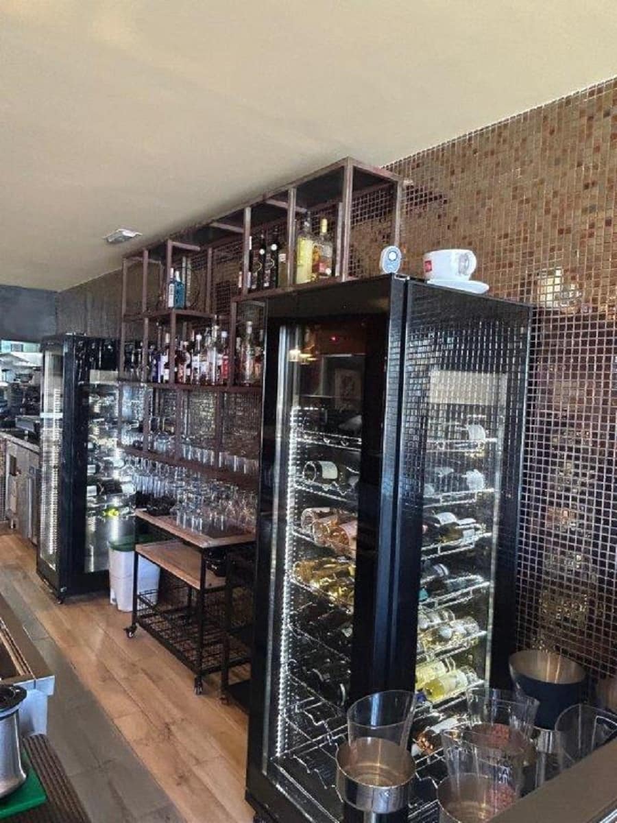 Restaurant/Bar for rent in Cala d'Or - € 2,700 (Ref: 8872827)