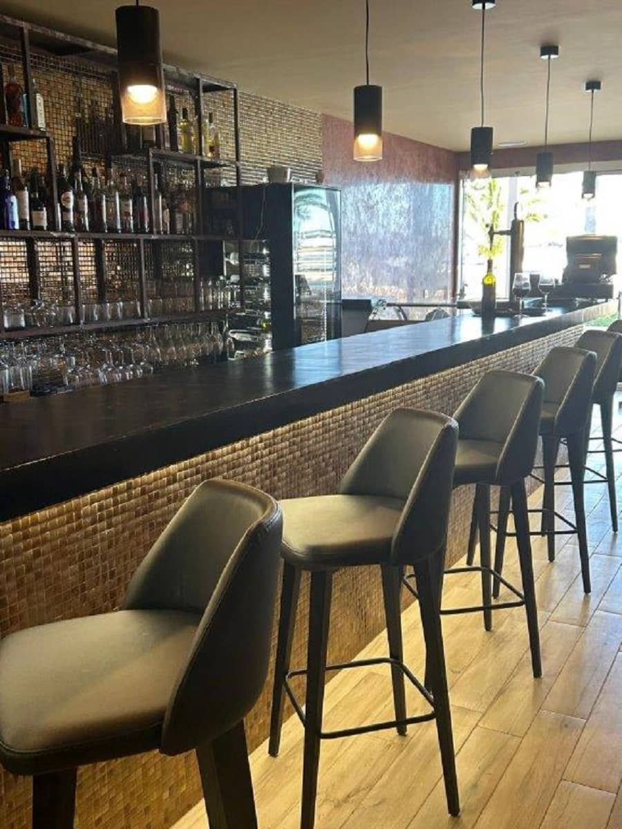 Restaurant/Bar for rent in Cala d'Or - € 2,700 (Ref: 8872827)