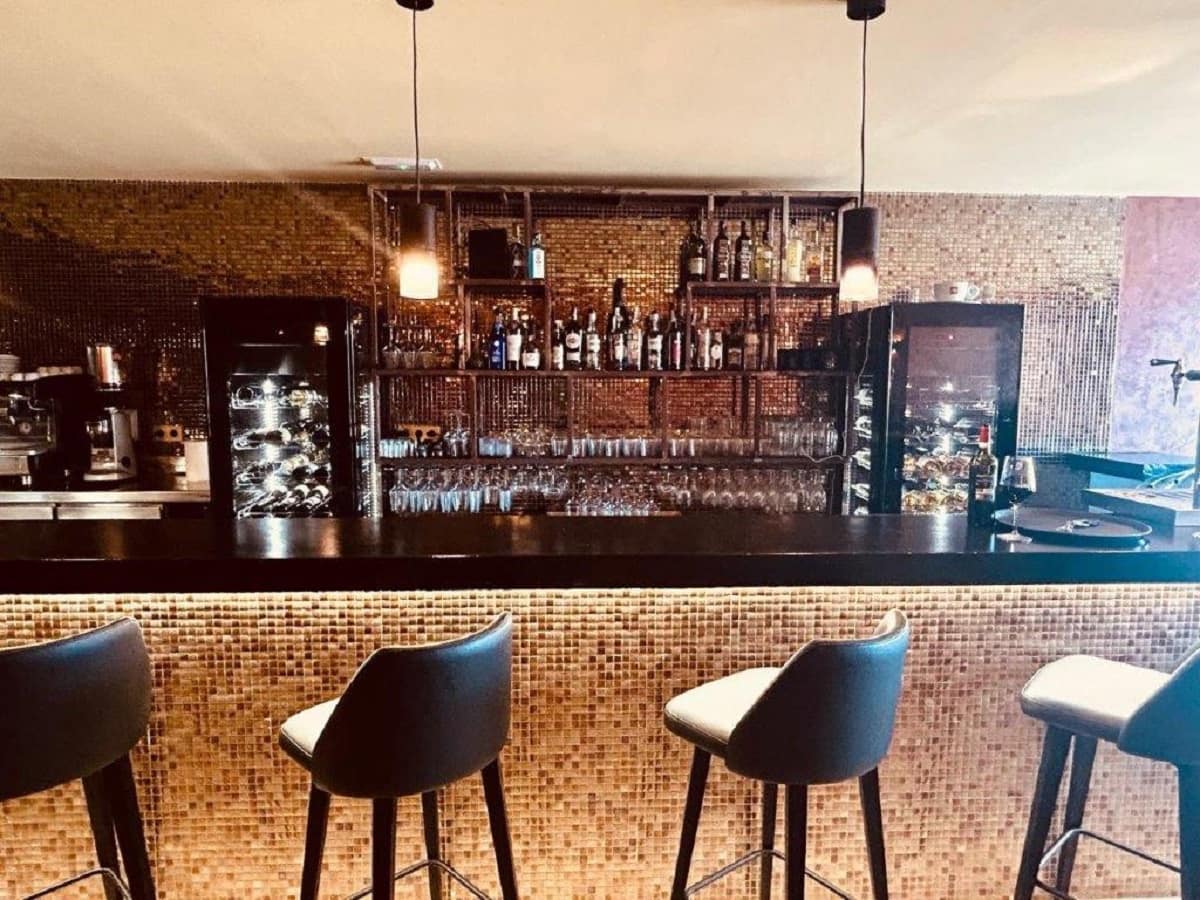 Restaurant/Bar for rent in Cala d'Or - € 2,700 (Ref: 8872827)