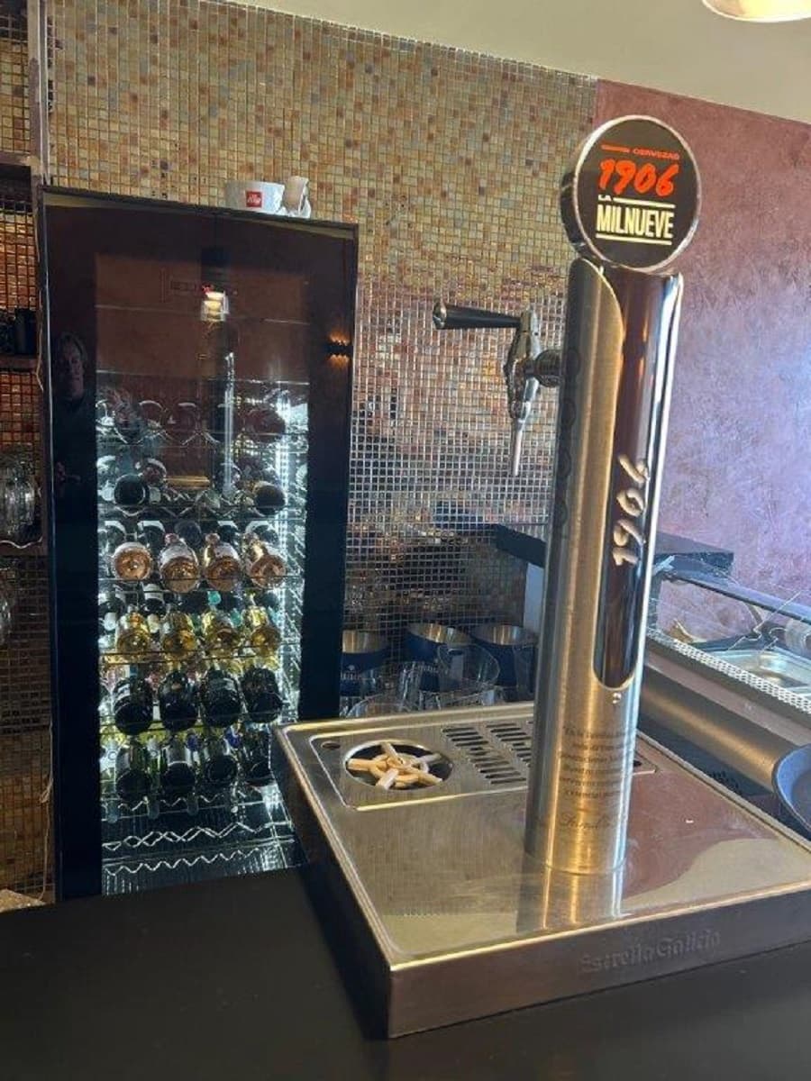 Restaurant/Bar for rent in Cala d'Or - € 2,700 (Ref: 8872827)