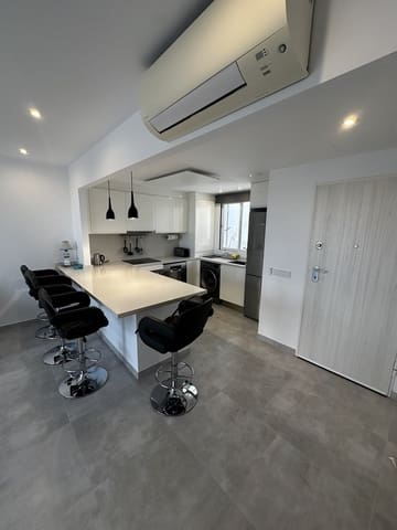 2 soverom Leilighet til salgs i Cala d'Or, Santanyí med svømmebasseng garasje - € 529 000 (Ref: 8986580)