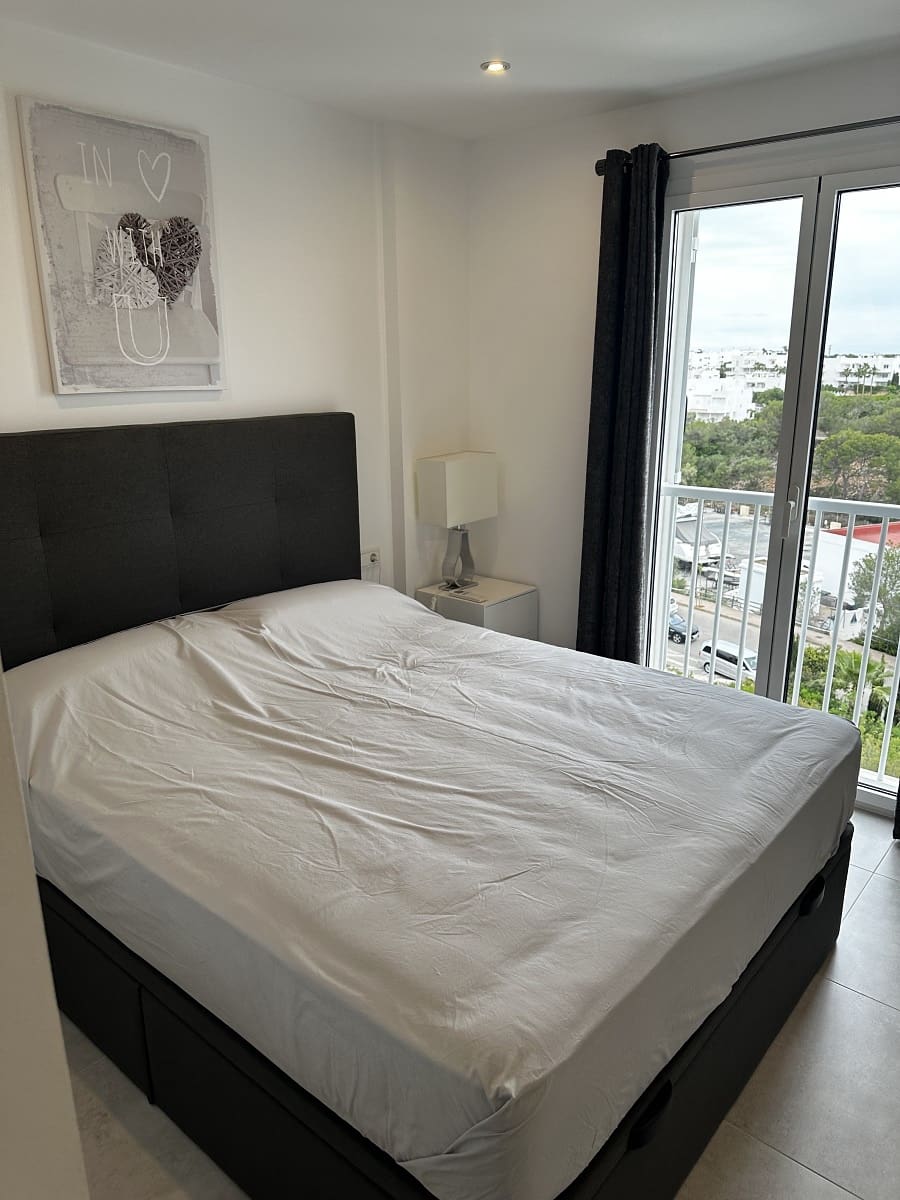 2 soverom Leilighet til salgs i Cala d'Or med svømmebasseng garasje - € 529 000 (Ref: 8986580)