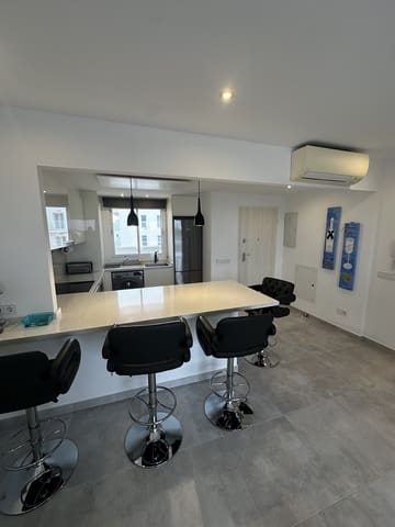 2 soverom Leilighet til salgs i Cala d'Or, Santanyí med svømmebasseng garasje - € 529 000 (Ref: 8986580)