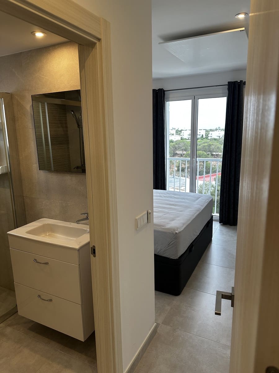 2 soverom Leilighet til salgs i Cala d'Or med svømmebasseng garasje - € 529 000 (Ref: 8986580)