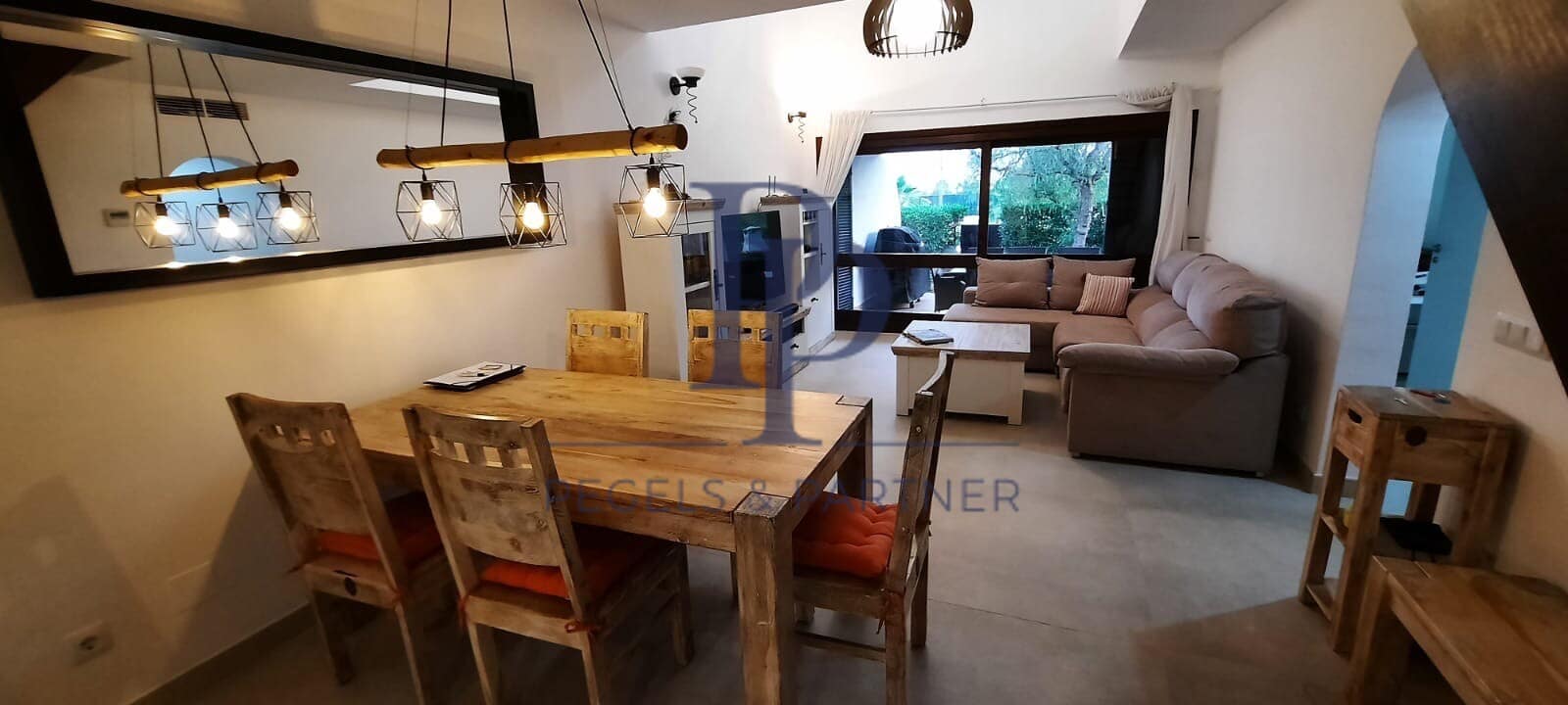 4 makuuhuone Rivitalo myytävänä paikassa Cala d'Or mukana uima-altaan - 585 000 € (Ref: 9479320)