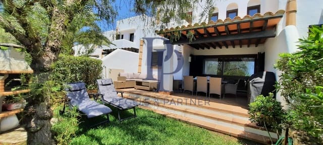 4 makuuhuone Rivitalo myytävänä paikassa Cala d'Or, Santanyí mukana uima-altaan - 585 000 € (Ref: 9479320)