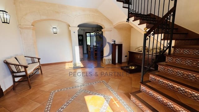 Finca/Casa Rural de 5 habitaciones en Porreres en venta con piscina - 1.990.000 € (Ref: 9479323)