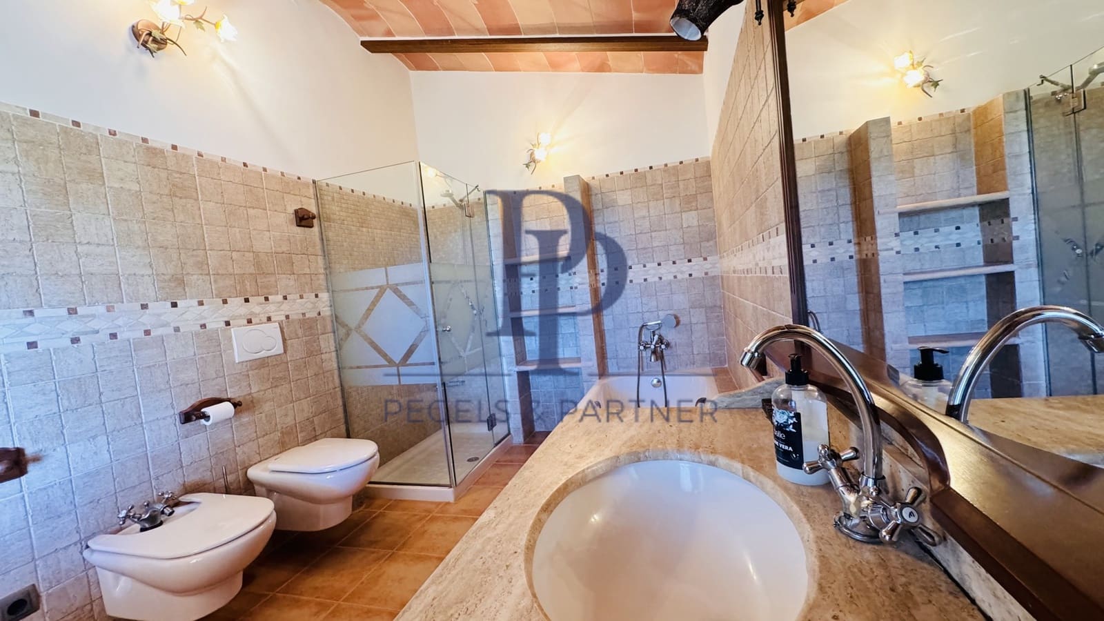 Finca/Casa Rural de 5 habitaciones en Porreres en venta con piscina - 1.990.000 € (Ref: 9479323)