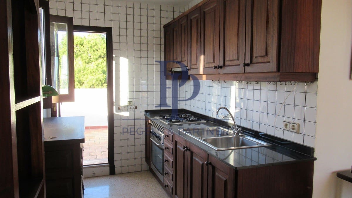 6 quarto Moradia para venda em Cala Serena com piscina - 1 665 000 € (Ref: 9479326)