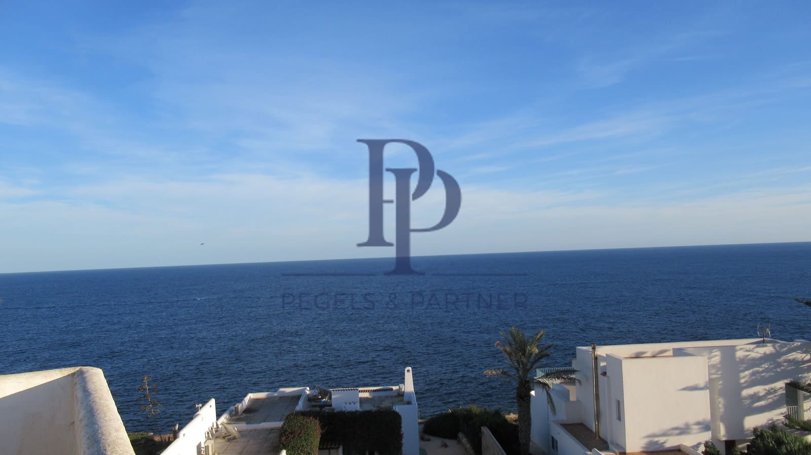 6 quarto Moradia para venda em Cala Serena com piscina - 1 665 000 € (Ref: 9479326)
