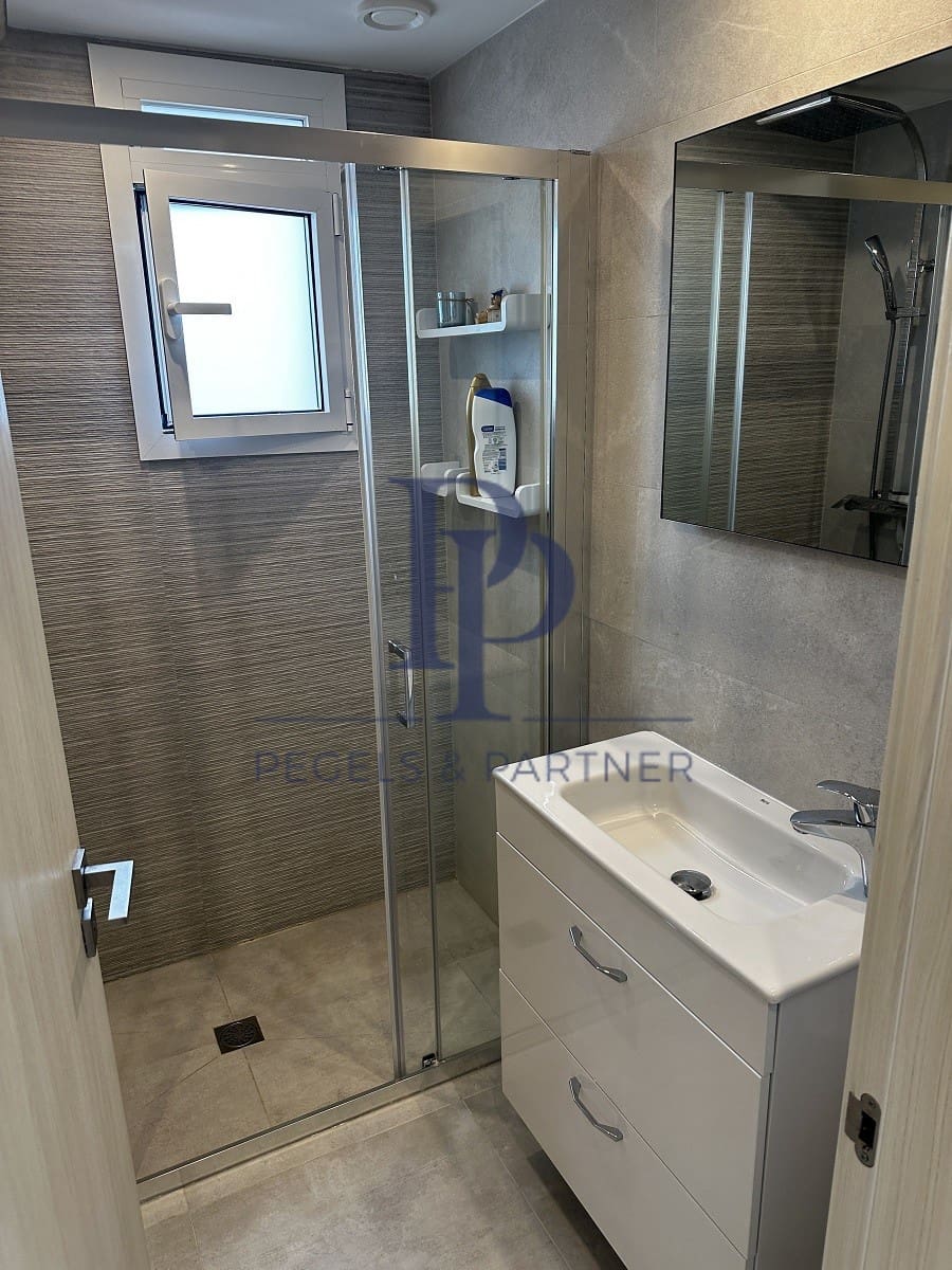 2 bedroom Flat for sale in Cala d'Or with pool - € 498,000 (Ref: 9479329)