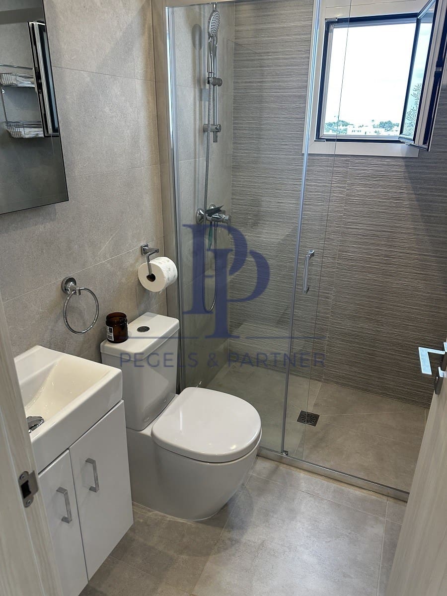 2 bedroom Flat for sale in Cala d'Or with pool - € 498,000 (Ref: 9479329)