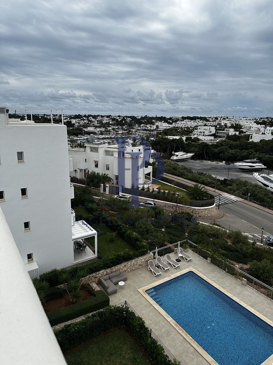 2 bedroom Flat for sale in Cala d'Or with pool - € 498,000 (Ref: 9479329)