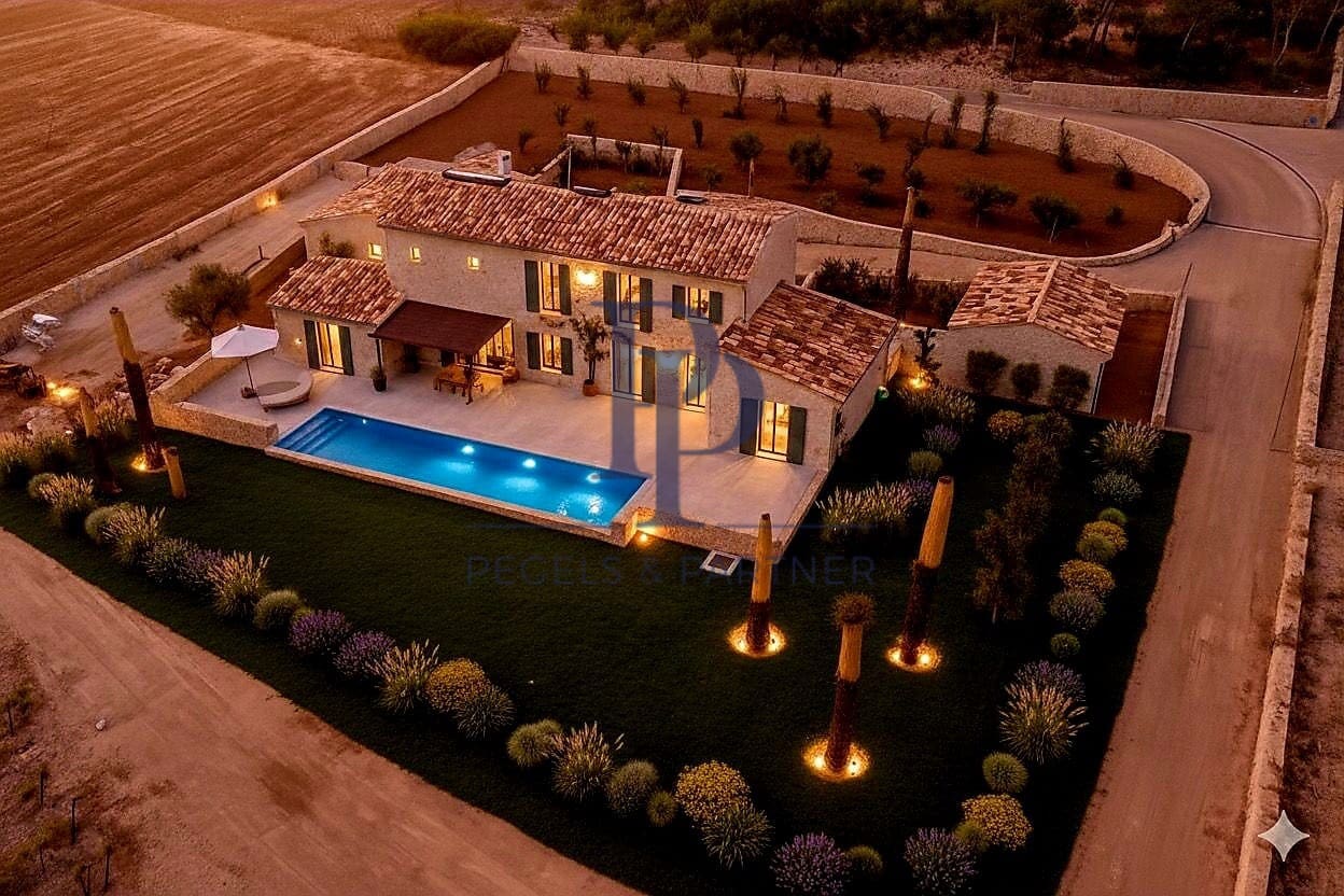 6 slaapkamer Finca/Landhuis te koop in Montuiri met zwembad - € 5.900.000 (Ref: 9664348)