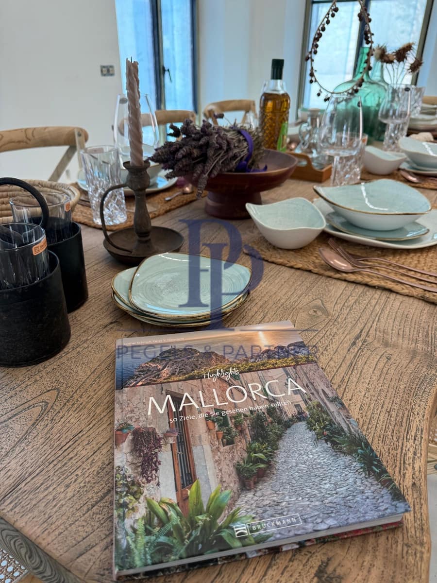 6 slaapkamer Finca/Landhuis te koop in Montuiri met zwembad - € 5.900.000 (Ref: 9664348)