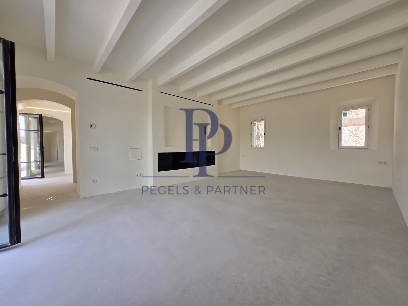 6 slaapkamer Finca/Landhuis te koop in Montuiri met zwembad - € 5.900.000 (Ref: 9664348)