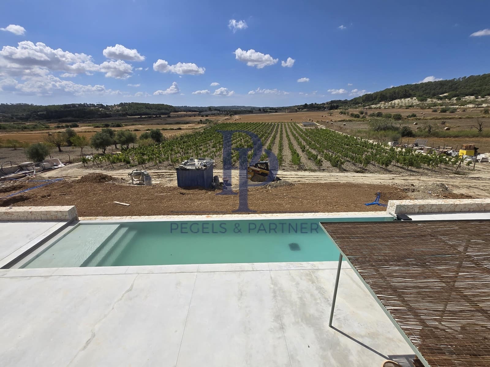 6 slaapkamer Finca/Landhuis te koop in Montuiri met zwembad - € 5.900.000 (Ref: 9664348)