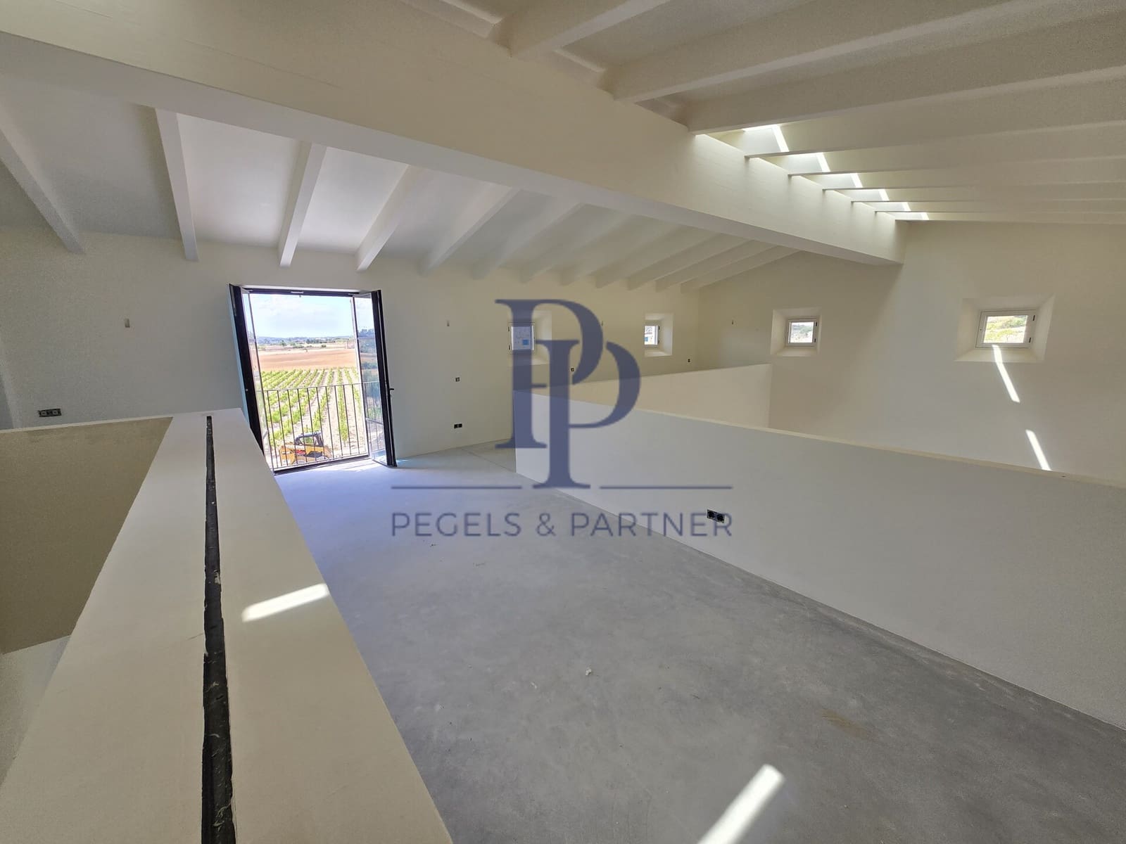 6 slaapkamer Finca/Landhuis te koop in Montuiri met zwembad - € 5.900.000 (Ref: 9664348)