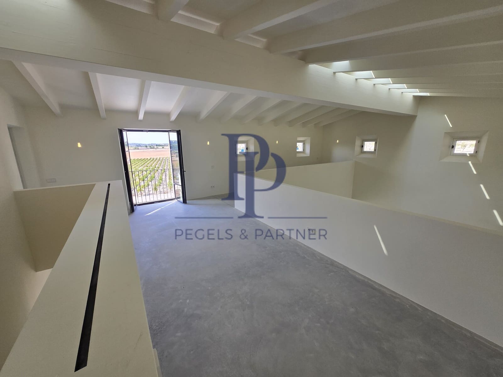 6 slaapkamer Finca/Landhuis te koop in Montuiri met zwembad - € 5.900.000 (Ref: 9664348)