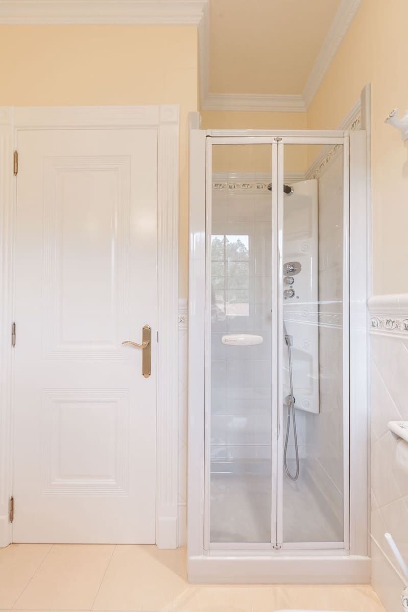 5 soveværelse Villa til salg i A Laracha med swimmingpool garage - € 990.000 (Ref: 5719290)