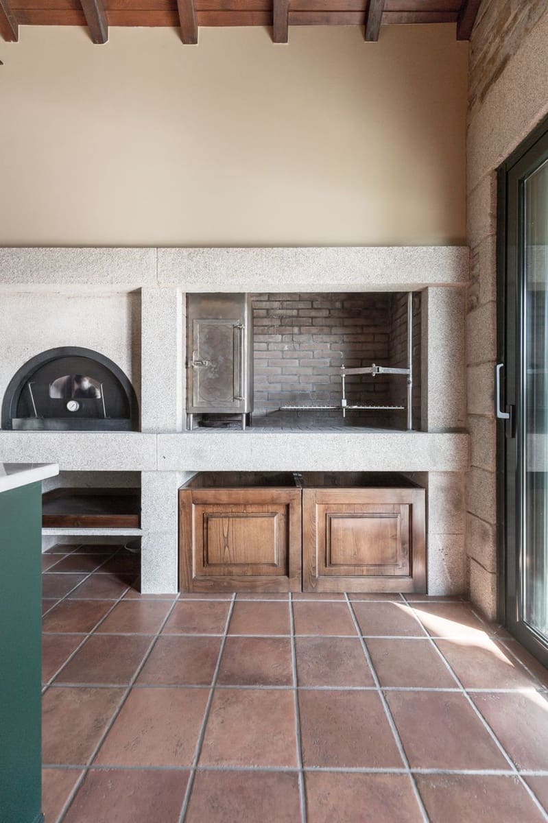 5 soveværelse Villa til salg i A Laracha med swimmingpool garage - € 990.000 (Ref: 5719290)