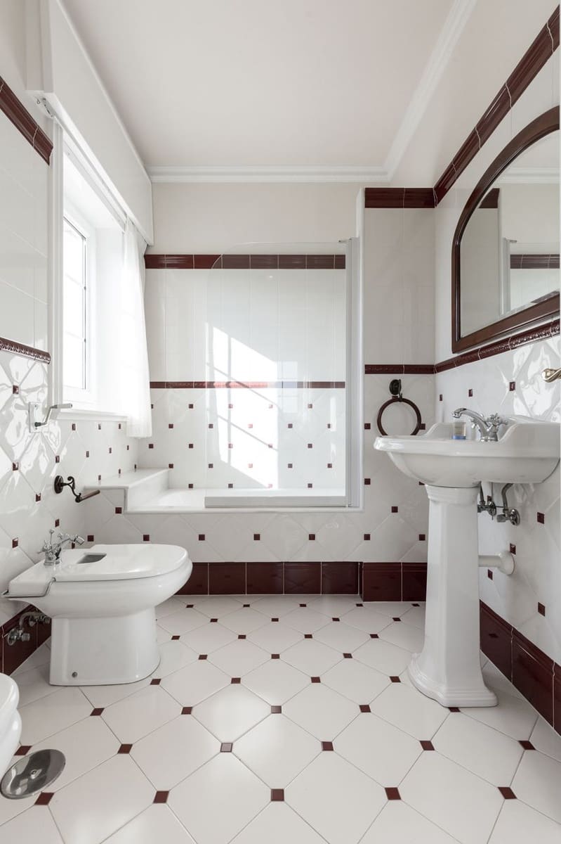 5 soveværelse Villa til salg i A Laracha med swimmingpool garage - € 990.000 (Ref: 5719290)